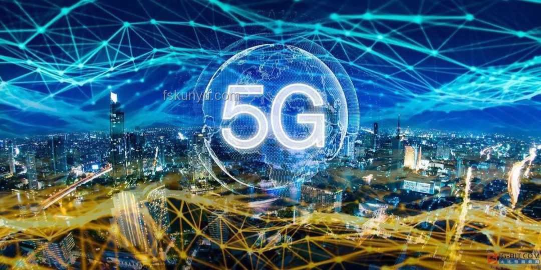 《祂的世界》案例研究：虚拟世界的构建与用户体验优化